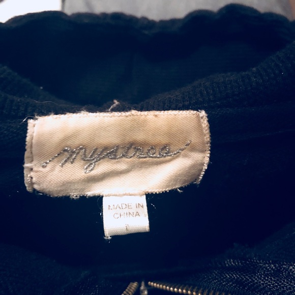 Mystree Adorable Women’s Embellished Zip Hoodie - Picture 7 of 7